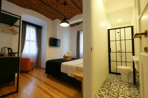 Taksim Istiklal Street Kamilbey Hotel