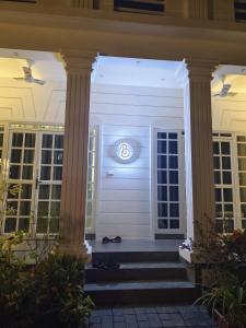 Beautiful Beach house for a peaceful stay.