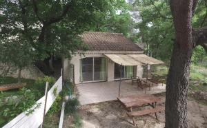 Maisons de vacances Gite du Jonquas : photos des chambres