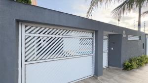 Casa 100m praia Oásis,Piscina, Churrasqueira , Sinuca, Wi-fi