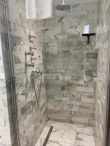 Zurich 250sqm High End Residence with AC & Parking