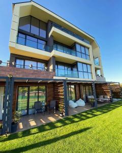 D&N Apartments Синеморец