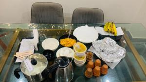 Collection i Hotel Nr Yashobhoomi