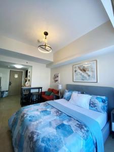 Chic and Cozy Condo - near Ayala and Cebu IT Park