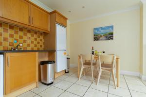 Gort Na Coiribe - Galway Lakeside Apartments