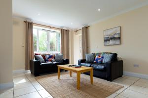 Gort Na Coiribe - Galway Lakeside Apartments