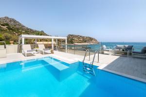 Hamilton Sea Front Villa