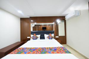 FabHotel Mona International