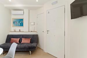 Cala Luna-few steps from the beach