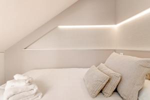 Cala Luna-few steps from the beach