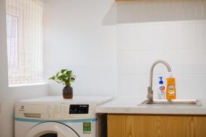 Hollys Tranquil Home with 2beds in Old Quarter