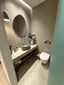 Erasmia Beachside Suites