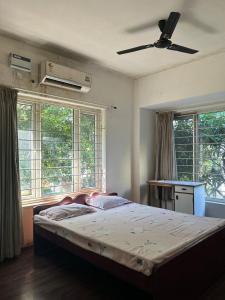 A 3bhk flat in Nungambakkam near Apollo hospital