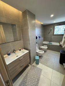 Grands appartement 3 chambres à résidence Valmascort, Annaba