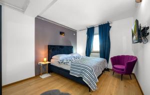 Apartment with pool 8 guests near beach Tisno Jezera Island Murter