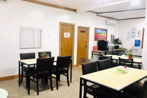 JM Lodge near Clark Airport