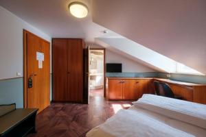 Classic Double Room room in Hotel Haus Duden