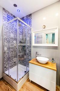 Klimatyczny Indigo Apartment w pięknej kamienicy