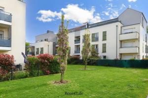 Au jardin de Chessy - T2 - 5min DisneyLand