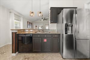 3 Bedrooms 2 Bathrooms Bridgewater 142Hl