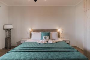 St Nicholas Tsilivi Apts by "elite"