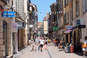 Appartements L Adresse Carnot - HYPERCENTRE - GARE - PARKING - HISTORIQUE : photos des chambres