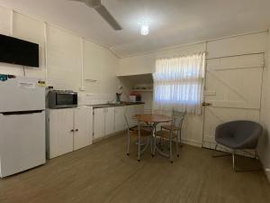 The Captains Manor On Cook 5