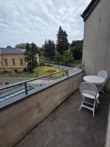 le cocon sarladais, appartement centre ville avec balcon et parking privé