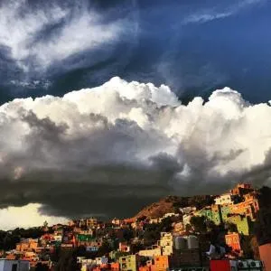 Hospedaje Del Campanero 19 - 伊拉普阿托