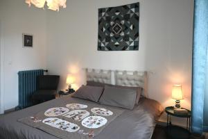 Maisons de vacances La Villa Palmier - Piscine avec Grand Jardin : photos des chambres