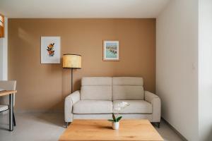 Appartements Gites des Pierres Sonnantes : Appartement 2 Chambres