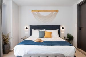 PAME Apartments Athens