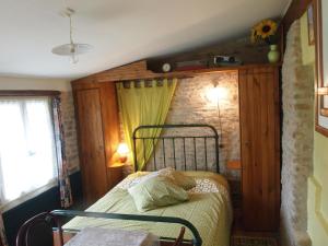 B&B / Chambres d'hotes Chambres et Tables d'hotes a l'Auberge Touristique : photos des chambres