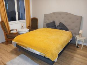 Sejours chez l'habitant Chambre dans anciennes ecuries : Chambre Double - Vue sur Jardin