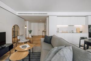 Avencas - 2 bedrooms and shared pool in Amoreiras