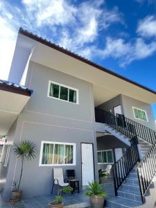 Boonyawat Apartment