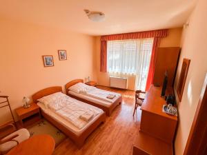 Karádi Apartmanház