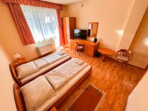 Karádi Apartmanház