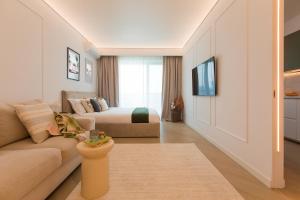 Cortina North - Skyline Studio with City Views