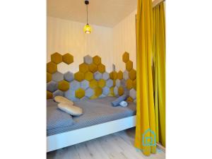Honey Apartment- Cozy Retreat, 10 Minutes to Gdańsk Old Town