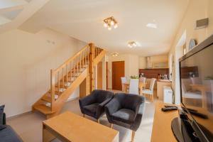 Wooden Sun Seasons 24 Apartment in Rewal Close to the Beach by Noclegi Renters