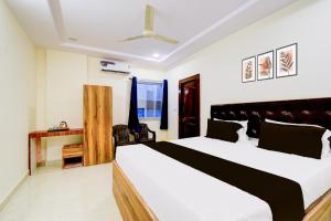 Hotel O R Square