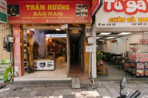 HiHome Bellevie Lakeview Escape in Hanoi OldQuarter