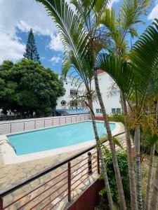 3 Bedroom Apt 1min Walk to Beach - AO11