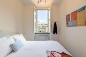 iFlat Trevi Charm, Elegant & Comfy Roman Escape