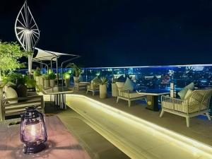 Đóng Cửa Rồi,Căn Hộ Oasky