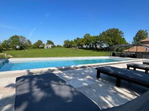 Appartements La Milliere - Piscine & Campagne - D-Elbee : photos des chambres