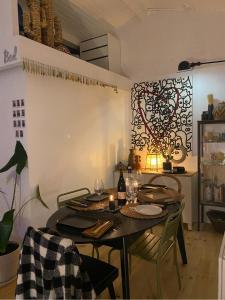 Maisons de vacances Charmante maison renovee a Ares : photos des chambres