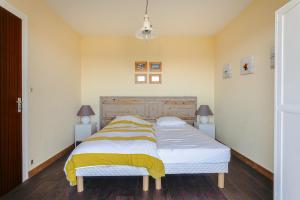 Maisons de vacances Maison Bordure de Foret et vue Mer : photos des chambres