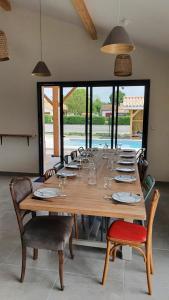 Villas Villa Adishatz, new house, pool & garden : photos des chambres